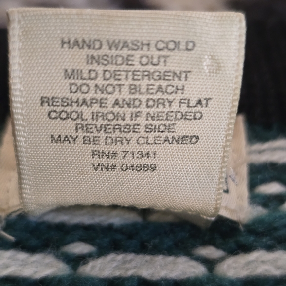 L.L. Bean Fair Isle Design 100%Lambs Wool Button Front Cardigan Sweater 2XL - Picture 4 of 9